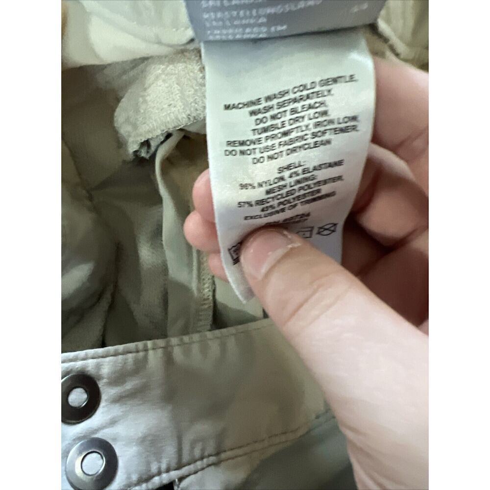 Columbia Omni Shade Capri Pants Women's 12 (32x18) Beige‎ Stretch Nylon 5 Pocket - Picture 7 of 8